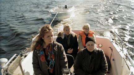 Los crímenes de Fjällbacka: El mar da, el mar quita poster
