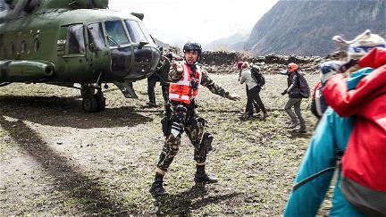 Aftershock: Everest och jordbävningen i Nepal poster