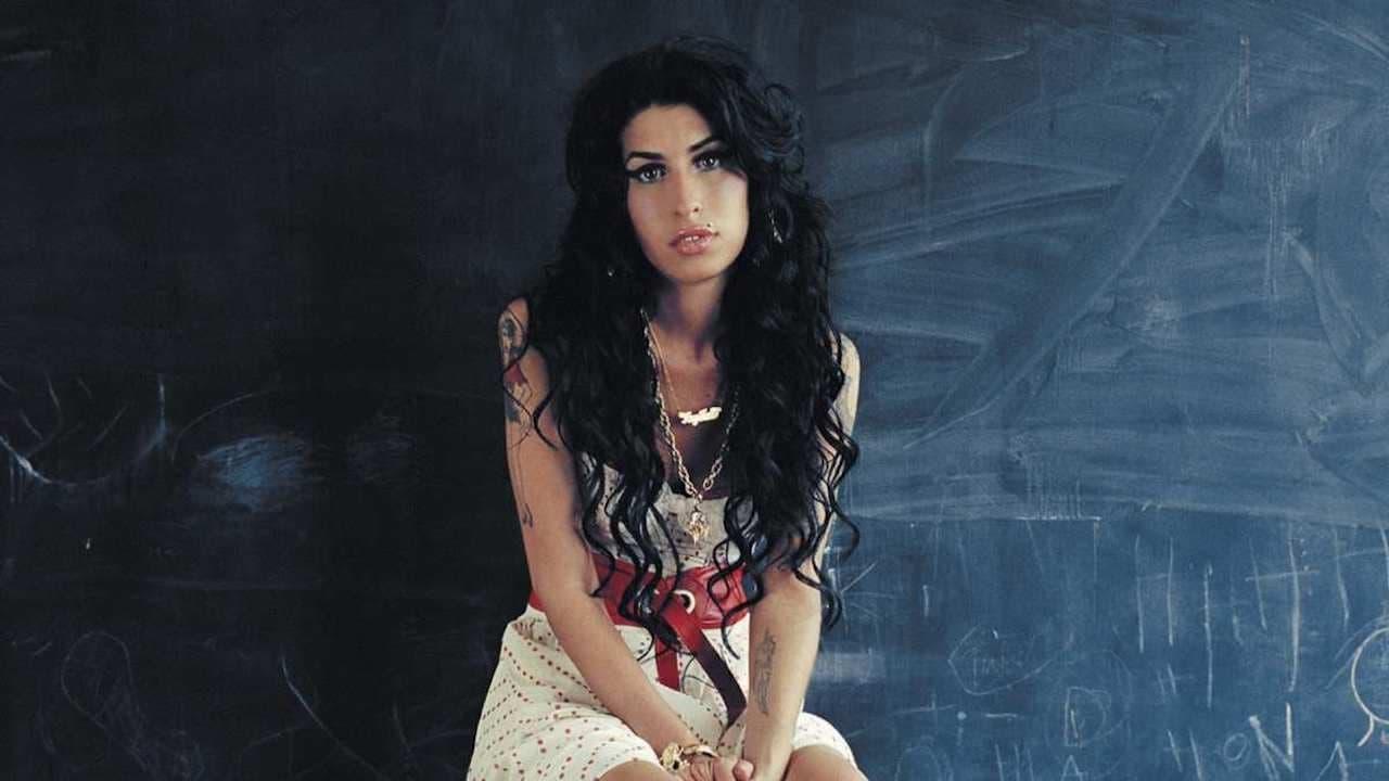 Amy Winehouse - Back To Black:The Real Story Behind The Modern Classic