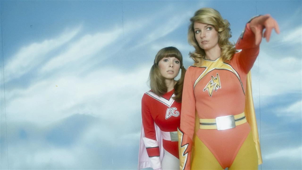 Se Electra Woman and Dyna Girl online - stream episoder