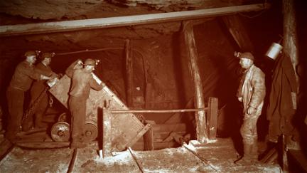 Winona: un pueblo fantasma de la minería del cobre poster
