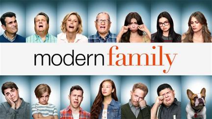 Família Moderna poster