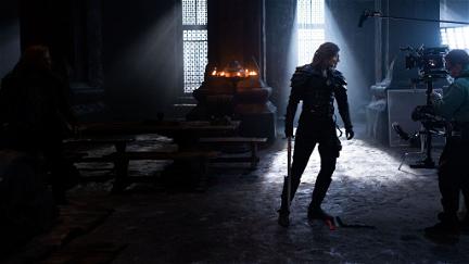 The Witcher: Staffel 2 – Das Making-of poster