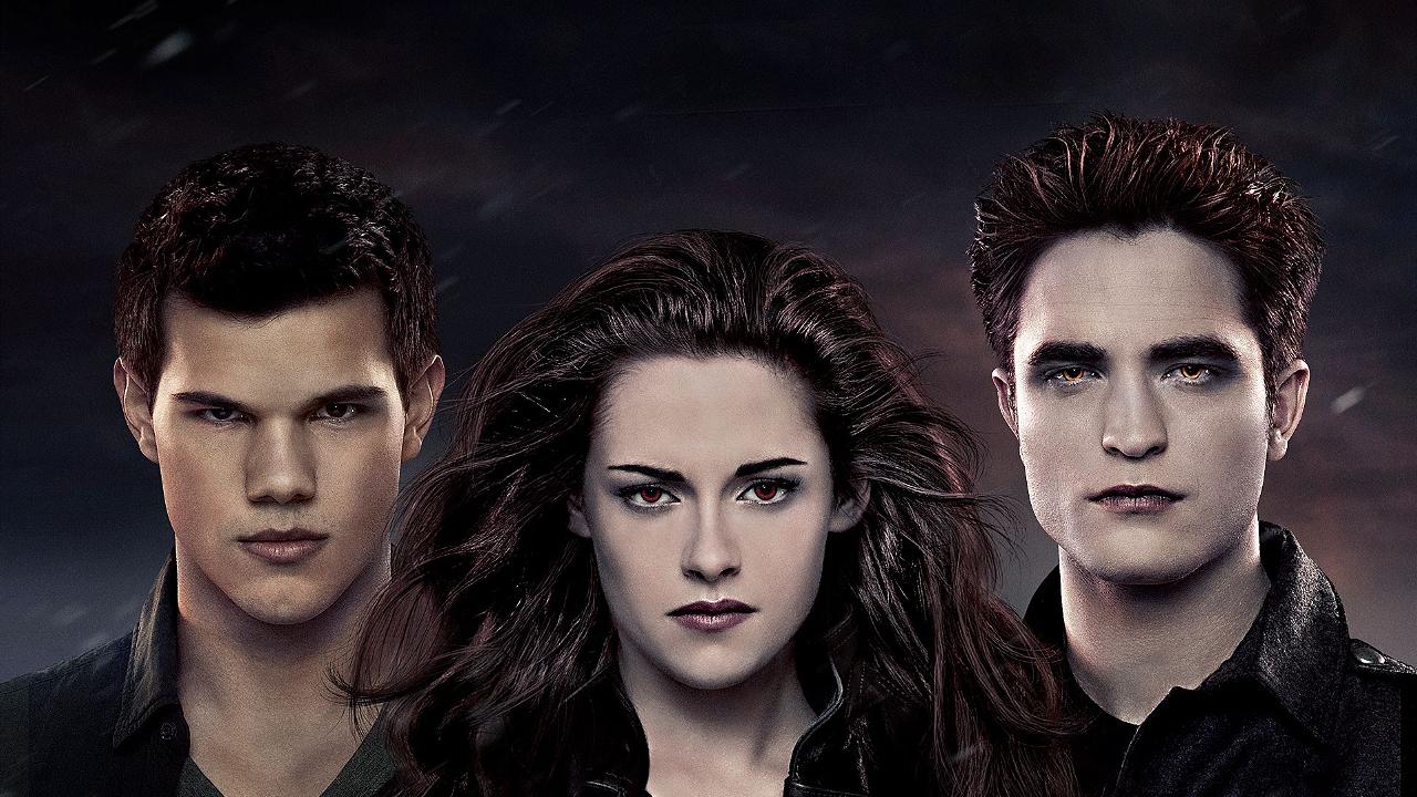 Watch 'The Twilight Saga: Breaking Dawn – Part 2' Online Streaming (Full  Movie) | PlayPilot
